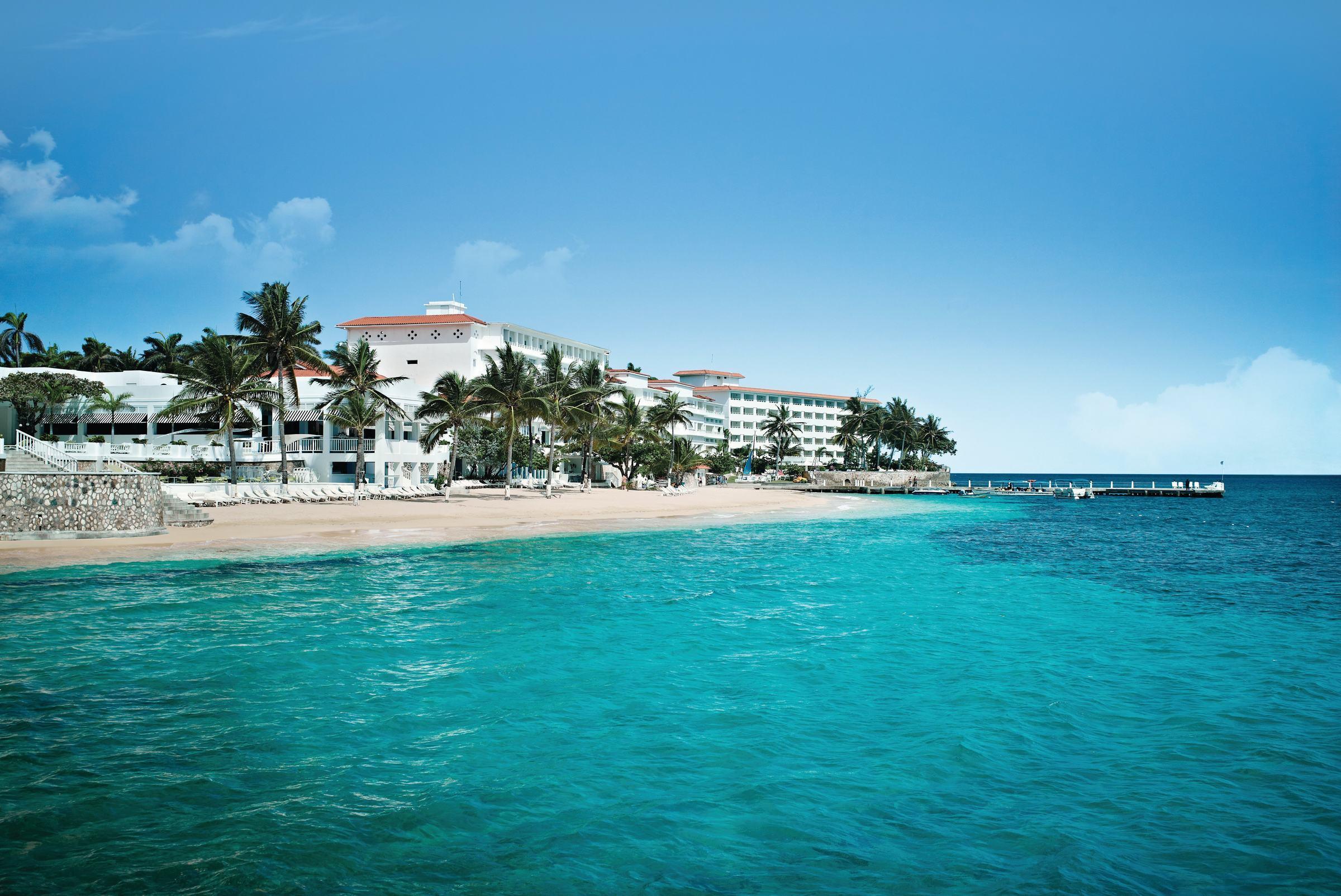 Отель Couples Tower Isle (Adults Only) Очо-Риос Экстерьер фото