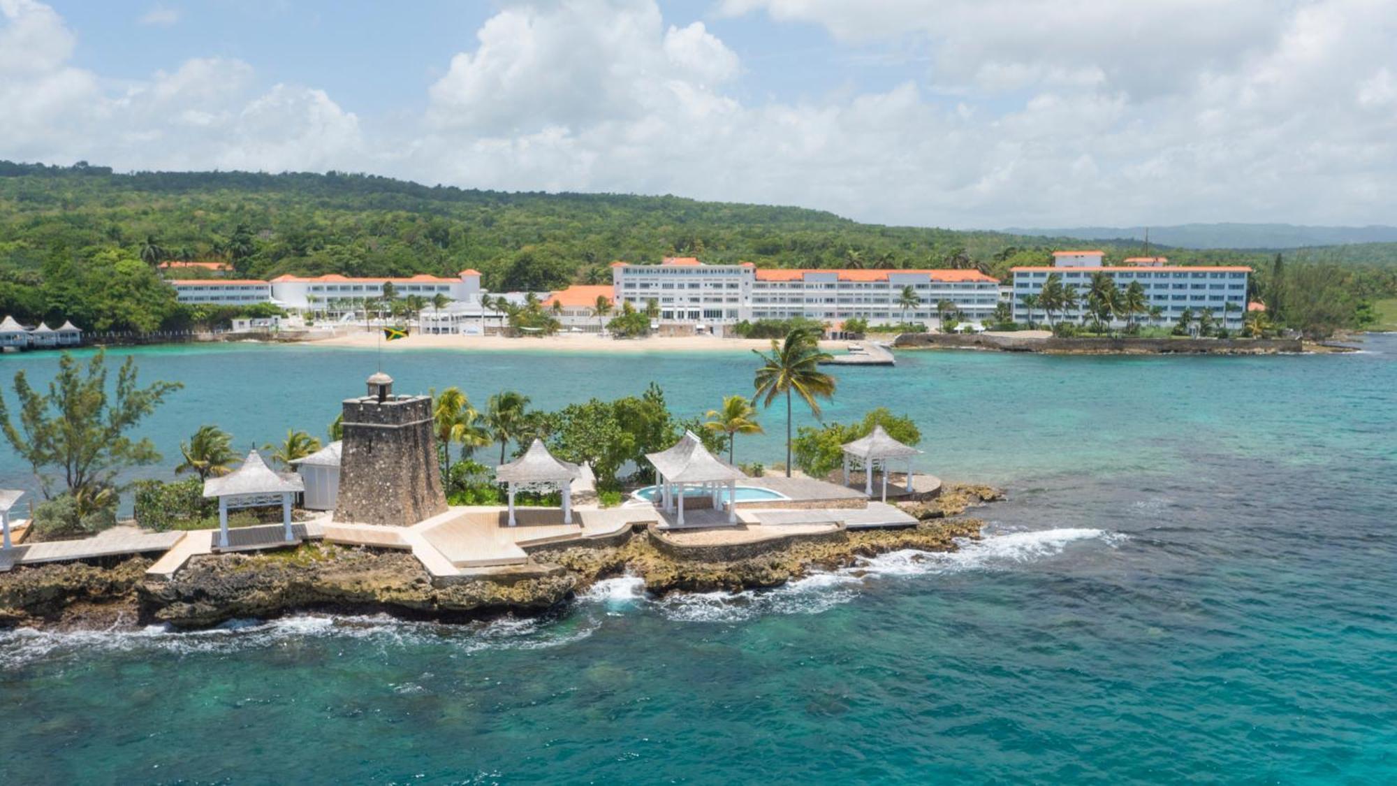 Отель Couples Tower Isle (Adults Only) Очо-Риос Экстерьер фото